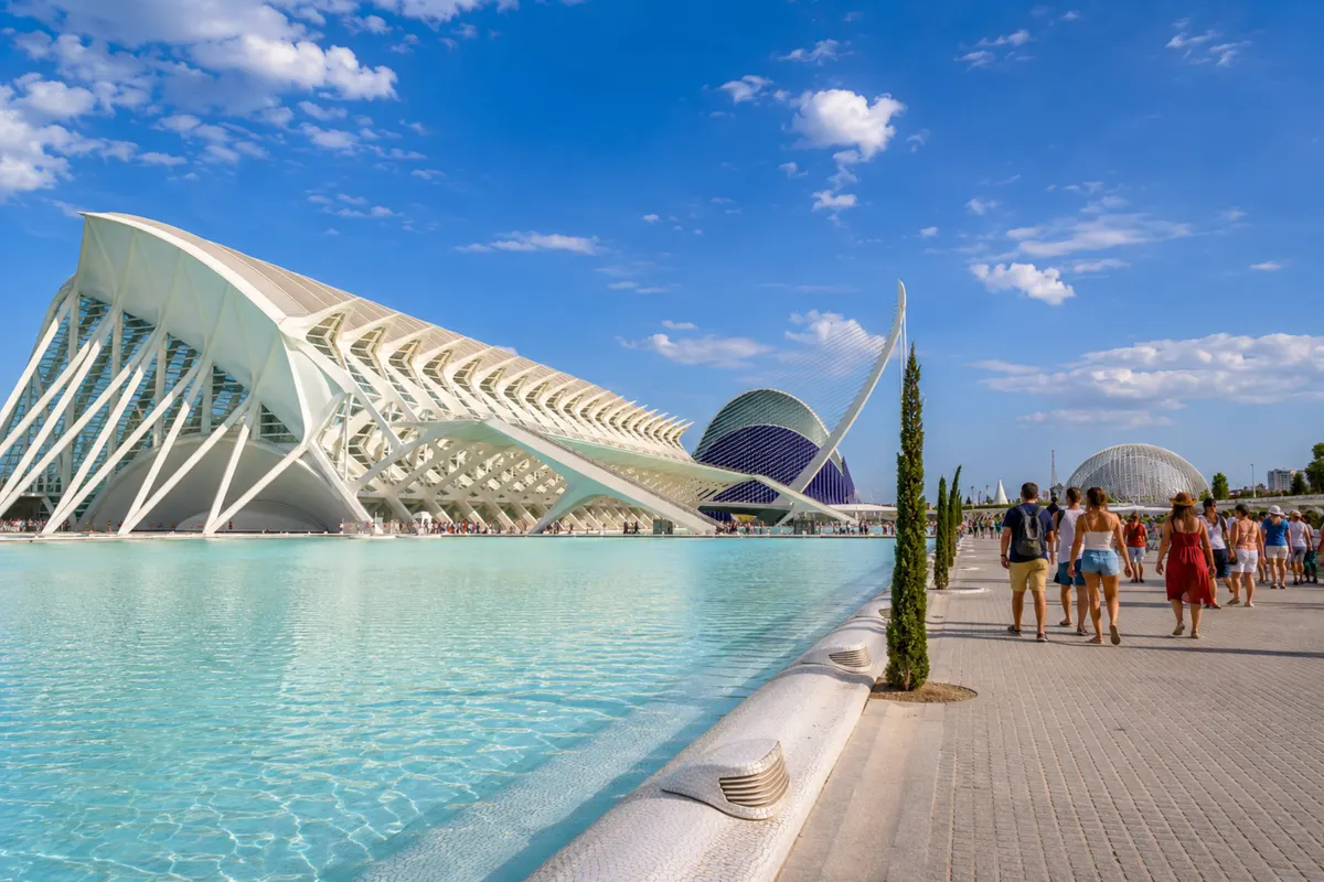 Ciutat de les Arts i les Ciències de Valencia en verano